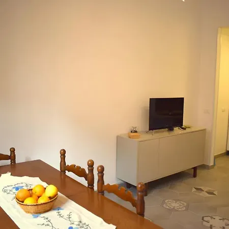 Casa *